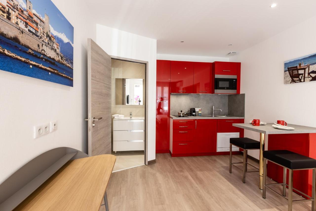 Appartements French Riviera Confidential Centre Ville Juan Les Pins Proche Des Plages エクステリア 写真