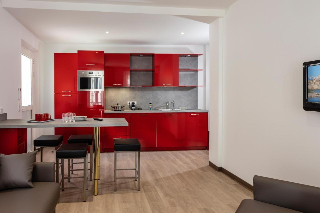 Appartements French Riviera Confidential Centre Ville Juan Les Pins Proche Des Plages エクステリア 写真