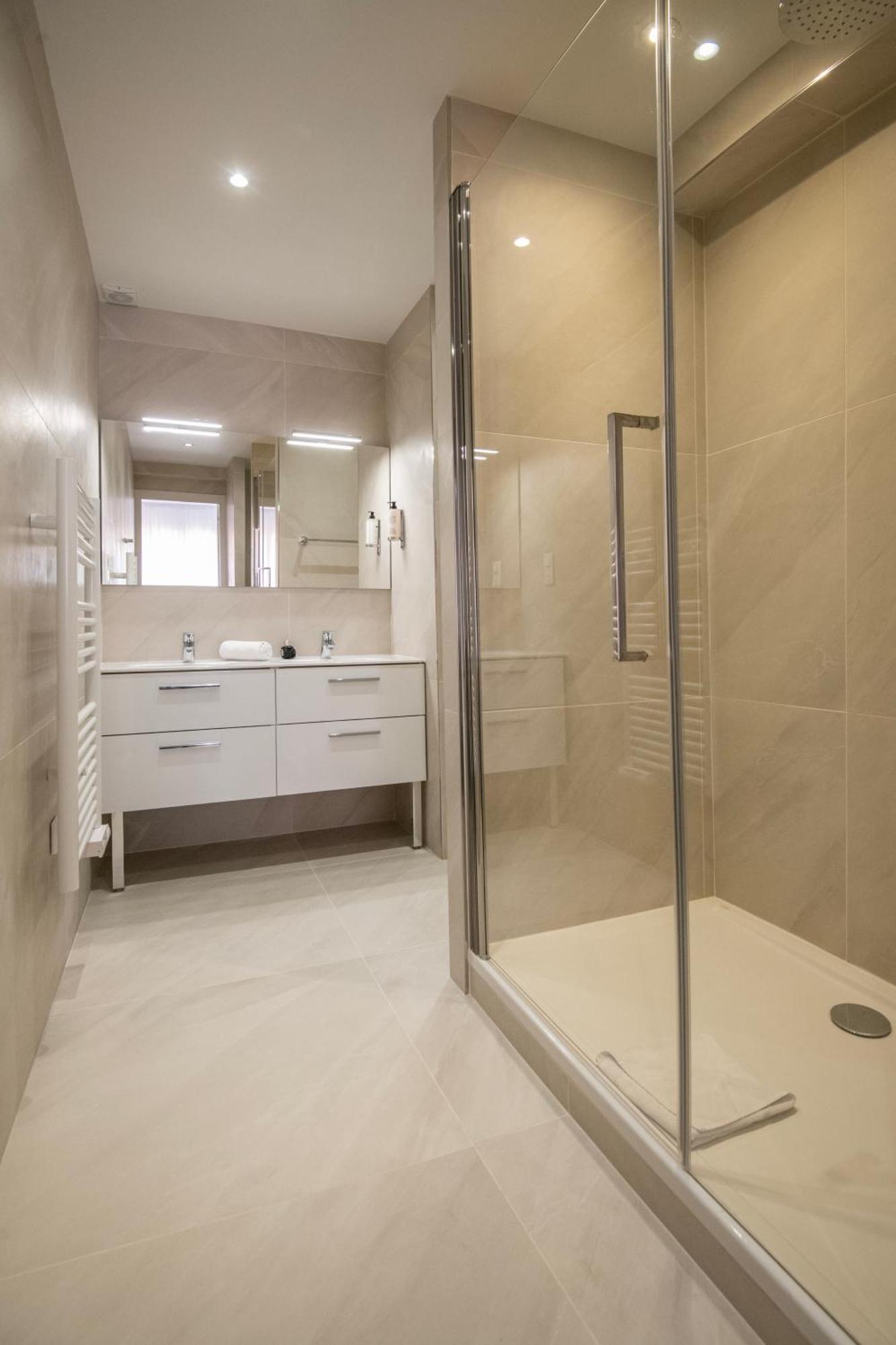 Appartements French Riviera Confidential Centre Ville Juan Les Pins Proche Des Plages 部屋 写真